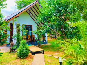 Zahrada ubytování Sungreen Cottage Sigiriya