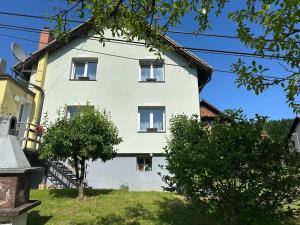 Fotografie z fotogalerie ubytování Apartma Rekar - a house, where you can relax in the embrace of nature v destinaci Jesenice