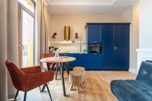 Kuchyň nebo kuchyňský kout v ubytování Apartamenty Galeria Trunków