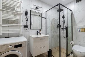Kúpeľňa v ubytovaní Villa Baranówka - Apartament #8 by ShortStayPoland