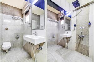 Koupelna v ubytování FabHotel Ranjanas - Nr humkar Chowk