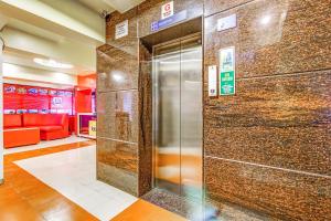 Fotografie z fotogalerie ubytování FabHotel Ranjanas - Nr humkar Chowk v destinaci Puné + 16 fotografií