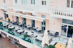 Ein Balkon oder eine Terrasse in der Unterkunft ASTORIA Hotel Opatija