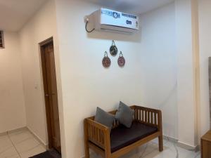 The Shalam Resort श्रीकृष्ण शरणं मम的休息区