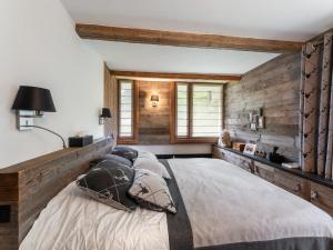 Posteľ alebo postele v izbe v ubytovaní Appartement chaleureux proche pistes de ski et golf à Megève - FR-1-569-67