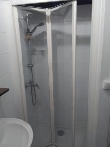 Ένα μπάνιο στο Tranquility of Lub in this duplex +13 φωτογραφίες