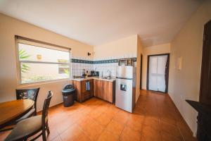 Cucina o angolo cottura di Appartement 8 & 9- Lagun blou resort - Curaçao