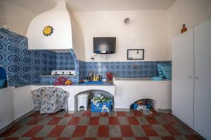 Kuchyň nebo kuchyňský kout v ubytování The Twins rooms in Marettimo 1 + 24 fotografií