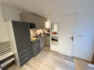 Η κουζίνα ή μικρή κουζίνα στο Studio terrasse