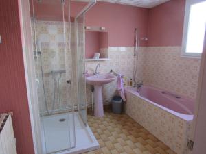 Bilik mandi di Chez Jeannine