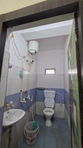 Afbeelding uit fotogalerij van Aditya Inn in Gopālpur