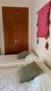 Afbeelding uit fotogalerij van Algarrobo Room, your corner of calm and magical views in Alzira