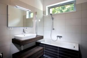 A bathroom at Villa Ľadoveň LUXUSNÝ APARTMÁN 124m2