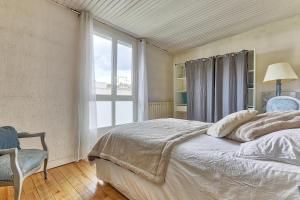 Billede fra billedgalleriet på Maison de 3 chambres et un salon sur les quais de Seine proche de Paris i Villeneuve-la-Garenne