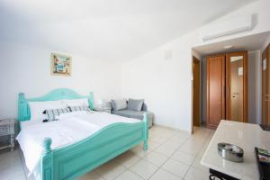 Letto o letti in una camera di Boutique Guesthouse Sveti Petar, on the beach, heated pool & boat berth - ADULT ONLY