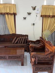 Fotografie z fotogalerie ubytování Rabani House - Mentawai Tour Package, Airport Transport, Sumatra Local Touch, v destinaci Padang + 21 fotografií