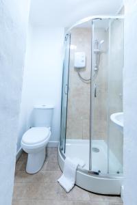 Et badeværelse på Glastonbury - ContactlessCheckIn - Free Parking