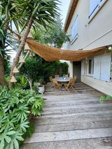 Taman di luar Grimaud 2 chambres Jacuzzi terrasse