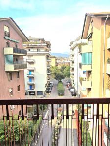 Μπαλκόνι ή βεράντα στο Gretel Apartment Bergamo +6 φωτογραφίες