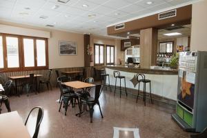 Kuchyňa alebo kuchynka v ubytovaní Hotel Anna