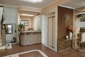Kuchyňa alebo kuchynka v ubytovaní Hotel Anna