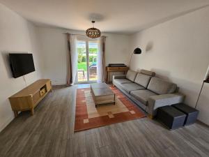 Posezení v ubytování Family home, 3 bedrooms and private pool