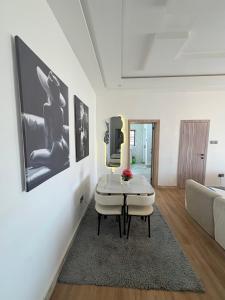 Fotografie z fotogalerie ubytování 2bedroom luxury apartment v destinaci Lekki