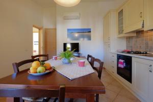 Una cocina o cocineta en Il giardino di Elisa