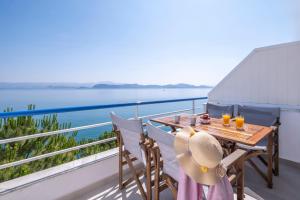 Gallery image of Meli Apartments & Villas in Kivérion