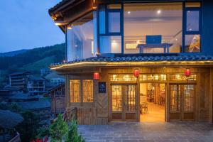 山林小屋所在大楼