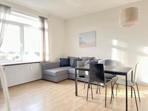 Χώρος καθιστικού στο Three bedroom apartment in Frederikshavn,.