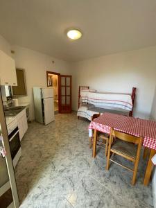 Η κουζίνα ή μικρή κουζίνα στο Agriturismo Millepini