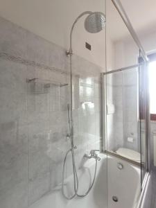 Ένα μπάνιο στο Fabi Home +11 φωτογραφίες