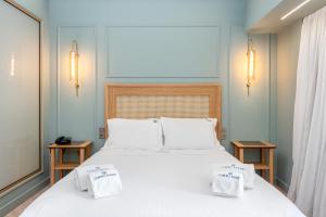 Postel nebo postele na pokoji v ubytování Corfu Mare Hotel -Adults only