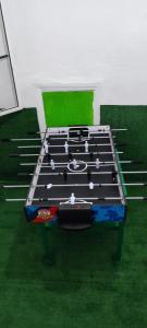 Stolní tenis v ubytování צימר רבי שמעון nebo okolí