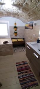 Kuchyň nebo kuchyňský kout v ubytování Townhome terrace, central location