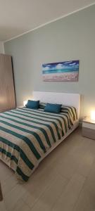 Postel nebo postele na pokoji v ubytování Townhome terrace, central location