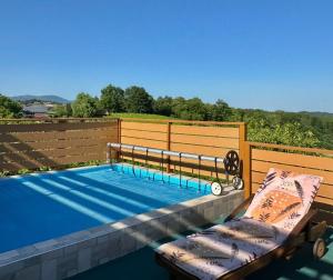 Bazén v ubytování Apartman Ferenac nebo v jeho okolí