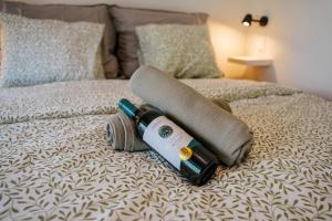 Postel nebo postele na pokoji v ubytování The Loft Esztergom