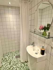 Koupelna v ubytování Rävåkra B&B Österlen