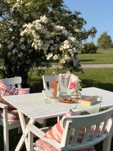 Zahrada ubytování Rävåkra B&B Österlen