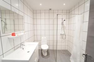 Vannituba majutusasutuses Hotel Phønix Brønderslev