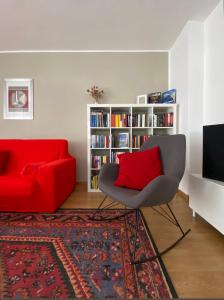Knihovna v apartmánu