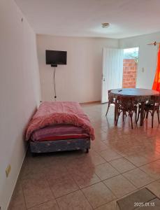 En eller flere senge i et værelse på solymar