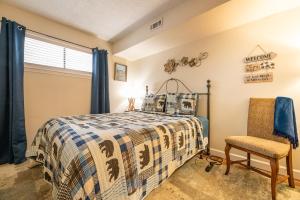 Кровать или кровати в номере Hikers Hideaway By Avada Properties