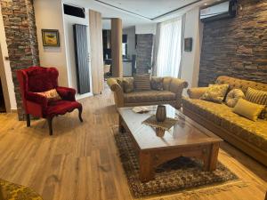 Φωτογραφία από το άλμπουμ του Luxury 4 Personne Modern Apart σε Kouba