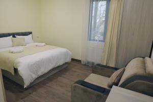 Φωτογραφία από το άλμπουμ του Kanach tnak Guest House - Stepanavan σε Garrgarr