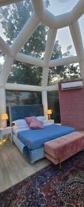 Posteľ alebo postele v izbe v ubytovaní Bubble Glamping Sicily