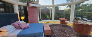 Posedenie v ubytovaní Bubble Glamping Sicily