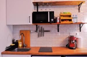 Køkken eller tekøkken på Javelot2 Cosy Studio Paris13 direct to Louvre + 8 billeder